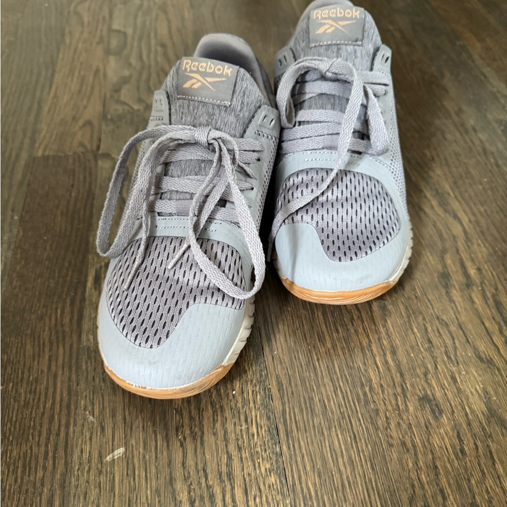 Reebok Gray Sneakers Modern Knit Design